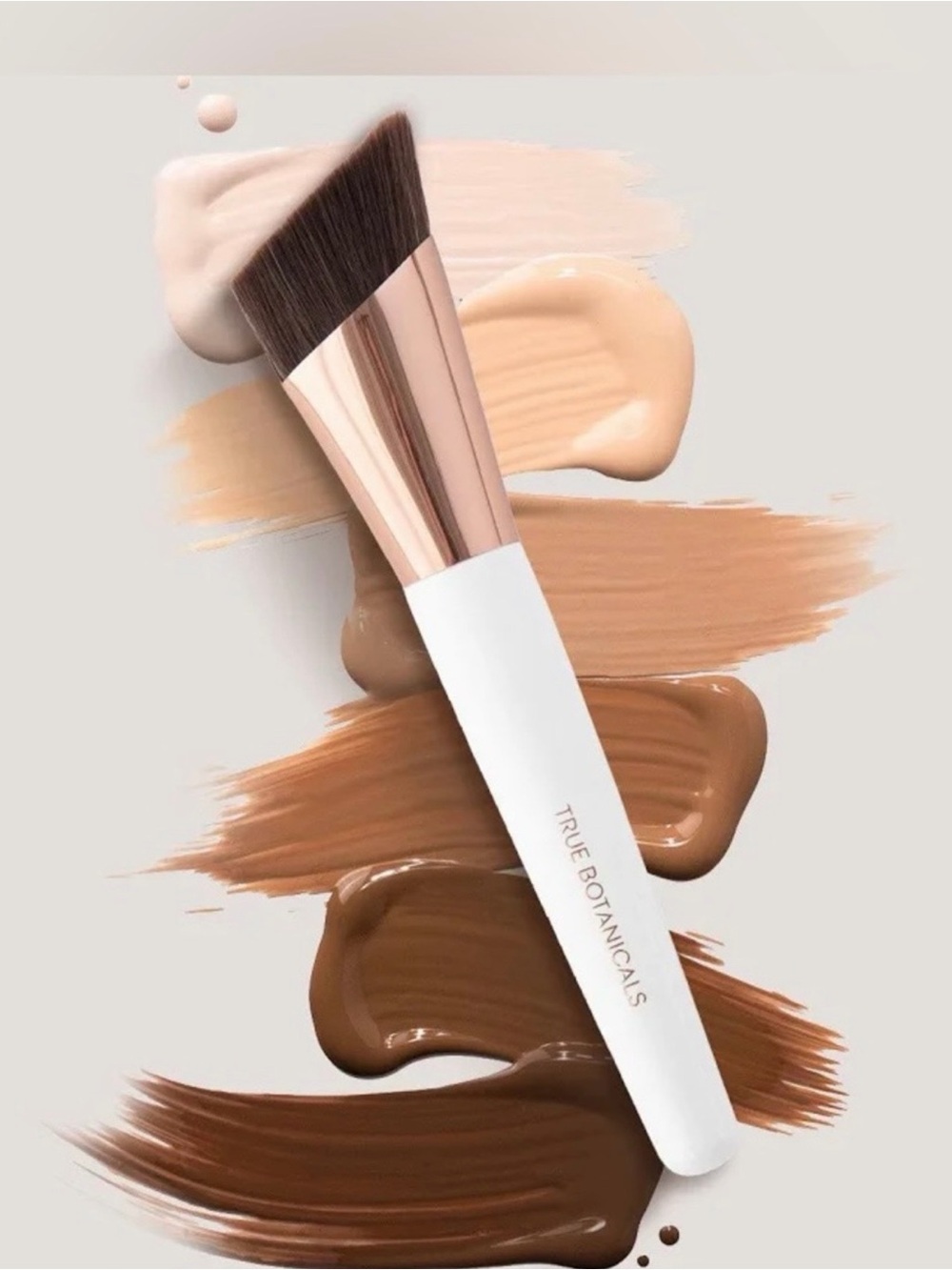 True Botanicals Everyday Flawless Brush Brand New in Box and Plastic!
